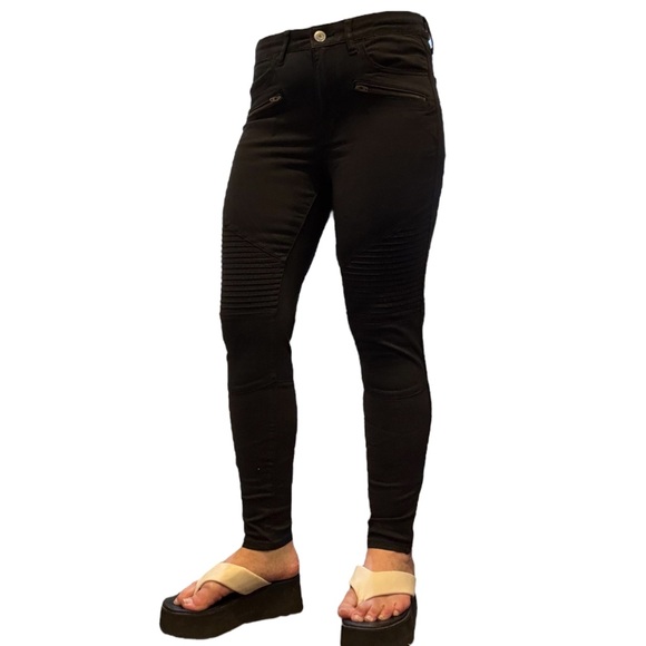 Black High Rise Jegging - Picture 3 of 16